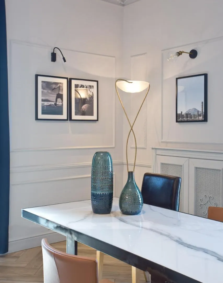 Apartment Eleganza Nel Cuore Di Napoli By Wonderful Italy