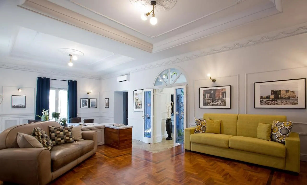 Apartment Eleganza Nel Cuore Di Napoli By Wonderful Italy Italy